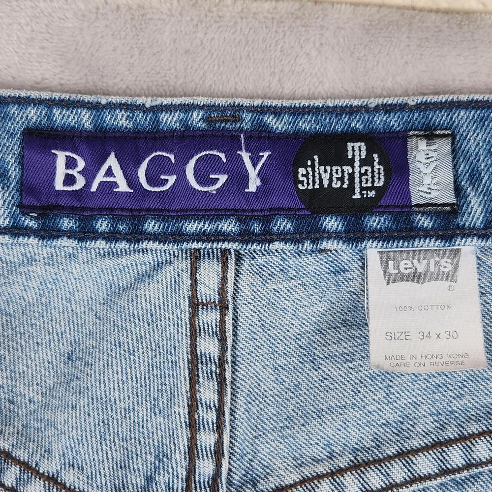 Vintage Levis SilverTab Baggy Jeans Mens 34x30 Medium Wash Relaxed Tapered 90s